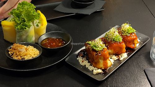 Left: fresh Vietnamese spring rolls with mango, right: sweet and spicy tofu at Silk  in Zagreb