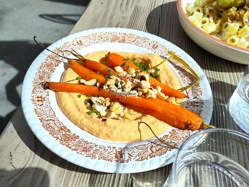 Carrot hummus at Matsa Caffè in Bordeaux