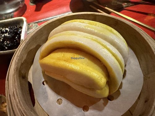 dumpling "flower"  at NoMoreRice in Dortmund