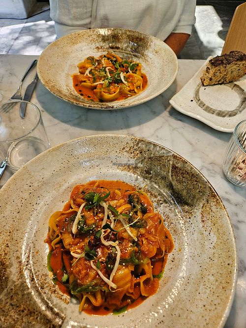 Vegan Kimchi Dumplings at Elaine's Restaurant in Frankfurt