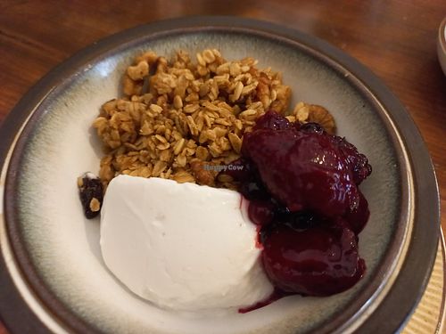 Granola woth coconut yoghurt at Union Yoga + Cafe in Ramsgate