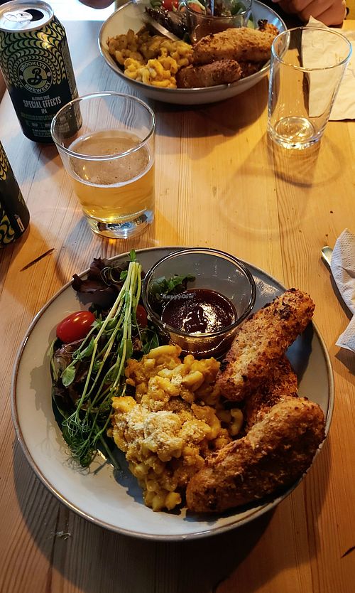 Kentucky Fraud Chicken 🤤 at Full Soul Vegan in Stockholm