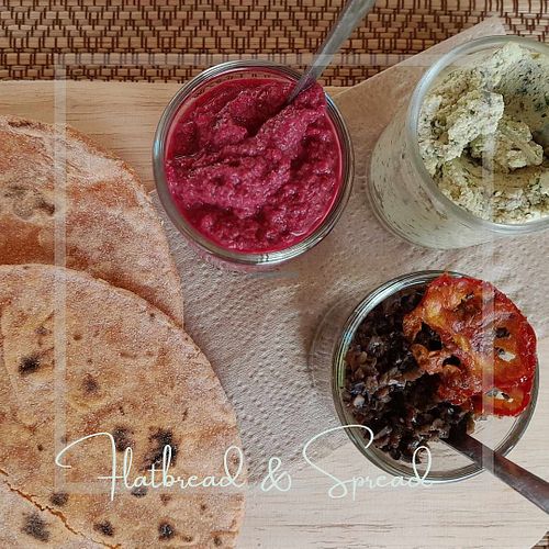🥔 Sweet Potato Flat Bread & Spread  70 ฿

🌱 With your choice of spread; 
Black Olives Tapenade, Basil & Tofu Ricotta, Beetroot Hummus or Home made Peanut Butter,. at Soulscape Café in Koh Phangan