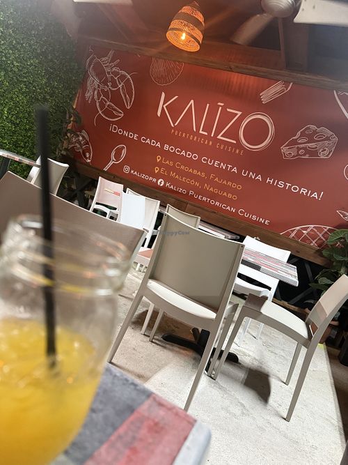 Kalizo Seafood Bar & Grill