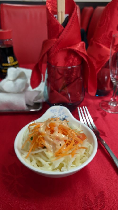 Salad at Le Royal Tokyo in Aulnay-sous-bois