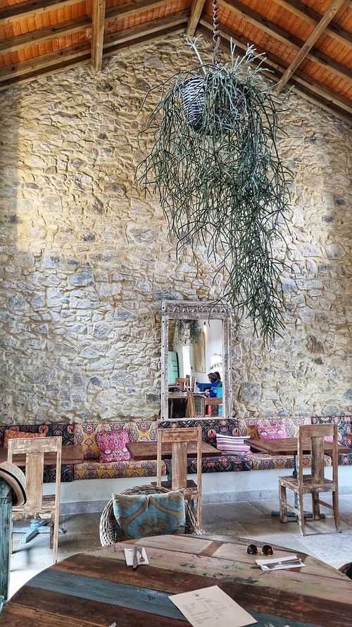  at Flores do Cabo in Colares