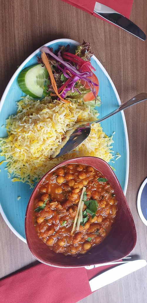 Lunch menu: M3 Chana masala at Saroor in Munich