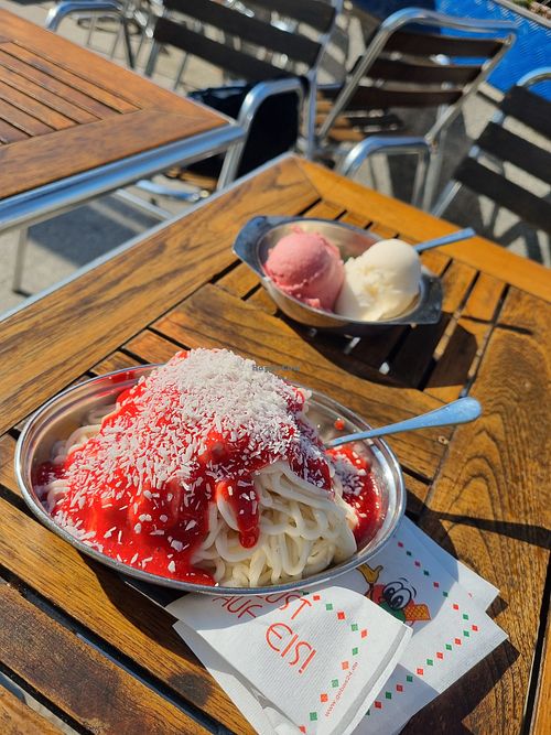  at Eislabor in Bremen