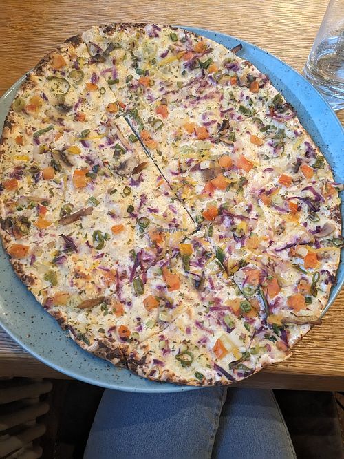 Flammkuchen mit Sojacreme und Gemüse at Die Zeder in Titisee-neustadt