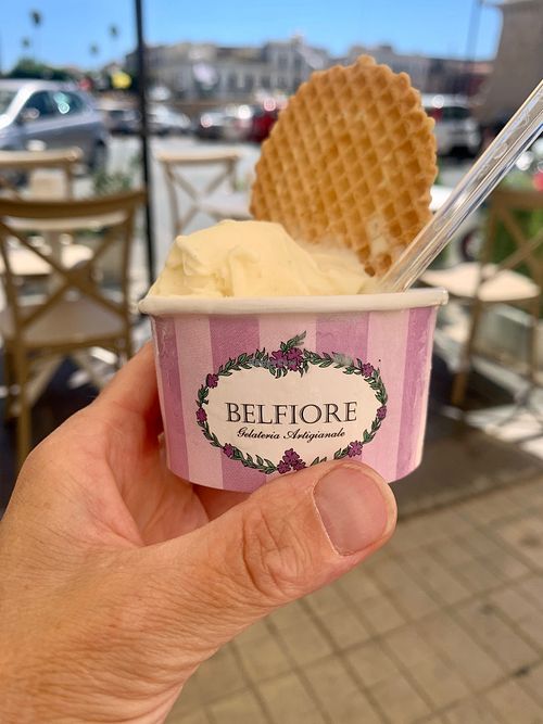 Creamy vegan vanilla gelato at Vegan Food Tour Ortigia in Siracusa