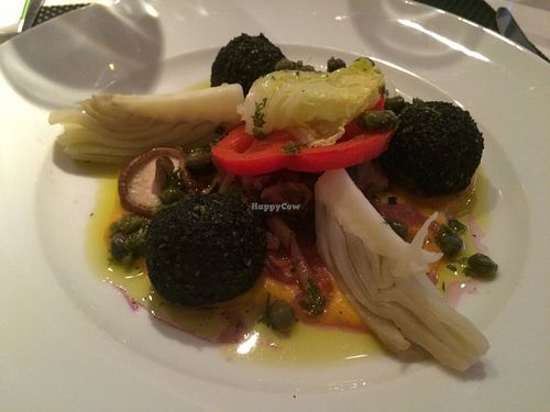 Vegan dinner at TAN Restaurant in Brussels