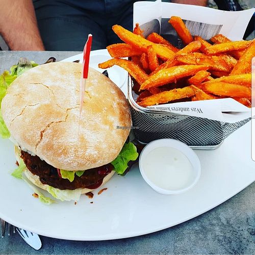  at Café Extrablatt in Neustadt