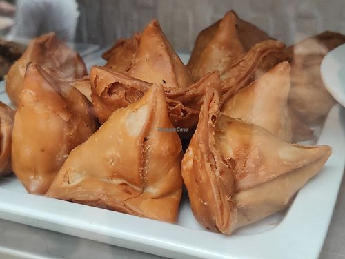 Samosa at Maya Indian Veggie Delight in Central Singapore
