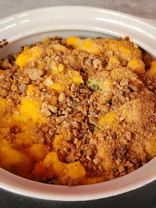 Mac n cheese at Love.Life in Culver City