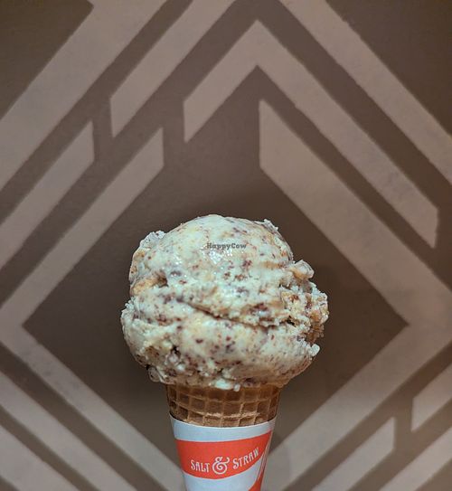 Chocolate Caramel Corn with Peanuts at Salt & Straw - Division in Portland
