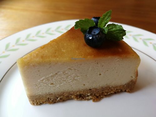 vegan cheesecake at YIPU VEGAN in Taichung