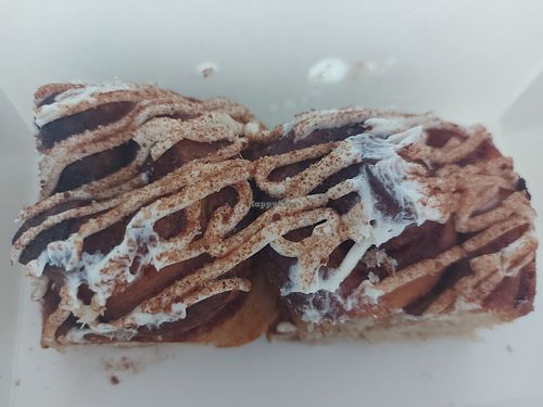 Cinnamon buns at Back to Eden in Central Singapore