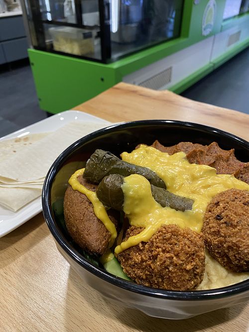 Veganland Salat  at Veganland Çigköfte in Bonn