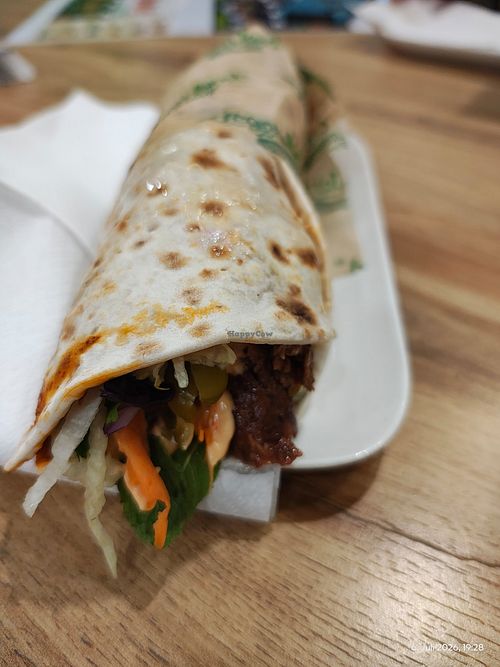 Vöner at Veganland Çigköfte in Bonn