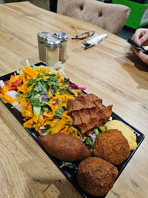Yum! at Veganland Çigköfte in Bonn