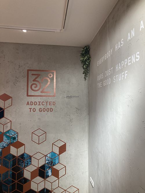 Interior   at 32 Grad - Die Werkstatt für Genuss in Munich