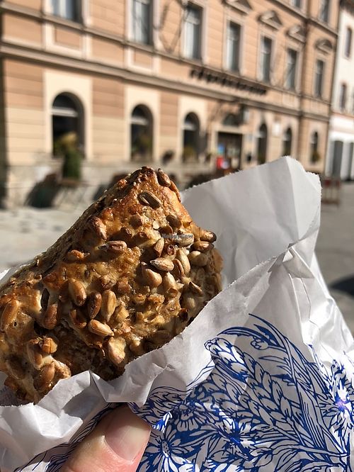 Vollkorn Semmel   at Hofpfisterei in Freising