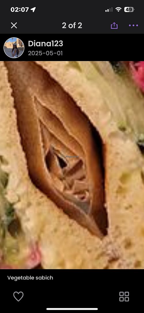 Zoom in on that lady’s sandwich reveals Donald Trump hiding 😂  at Sabich Marrakech Medina in Marrakech