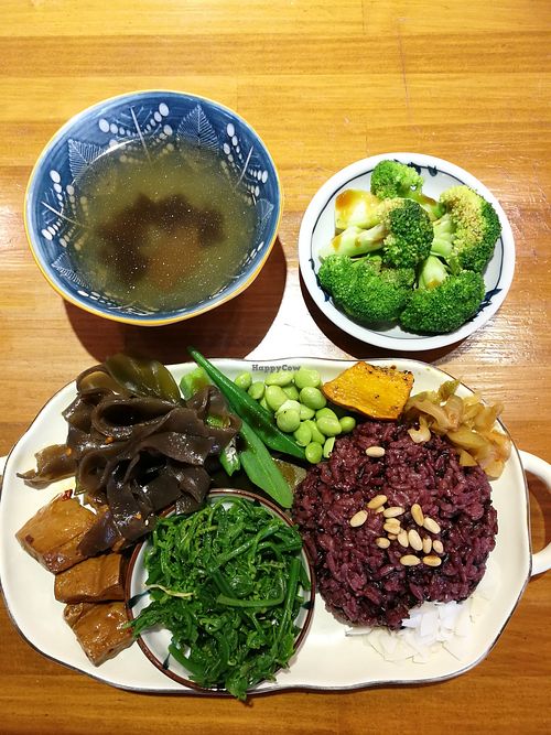 'coconut pinenut rice' with side dishes and soup at Xiafei Valley Fashion Vegetable Cuisine - 霞飛谷時尚蔬食料理 in Hualien