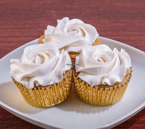 Vanilla Cupcakes at The Vegan Factory in Linden
