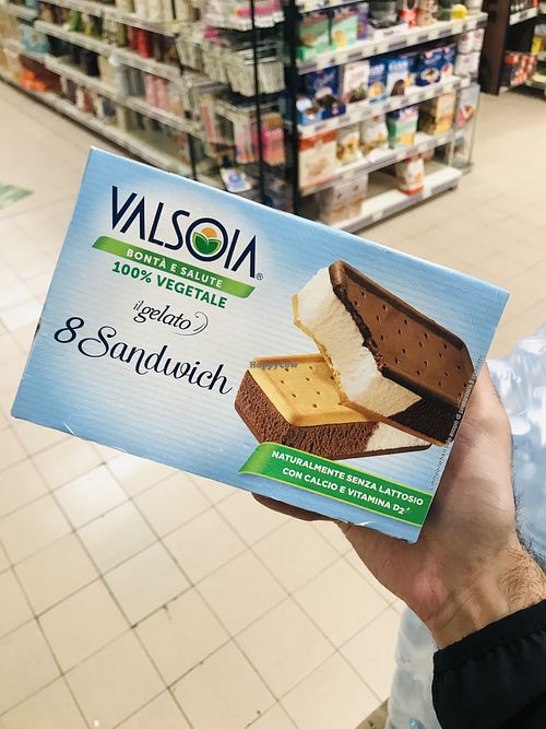 Vegan ice cream sandwich   at Carrefour Market  in Pompei