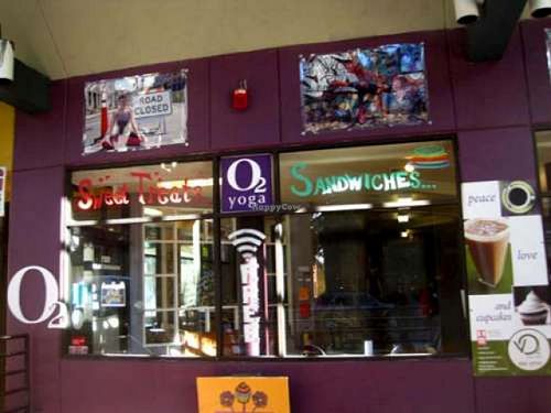 Storefront at VO2 Vegan Cafe in Cambridge