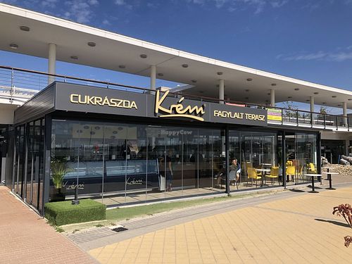  at Velencei Krém Cukrászda in Velence