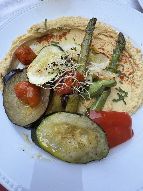Hummus and roasted vegetables   at Bacalhoeiro in Vila Nova De Gaia