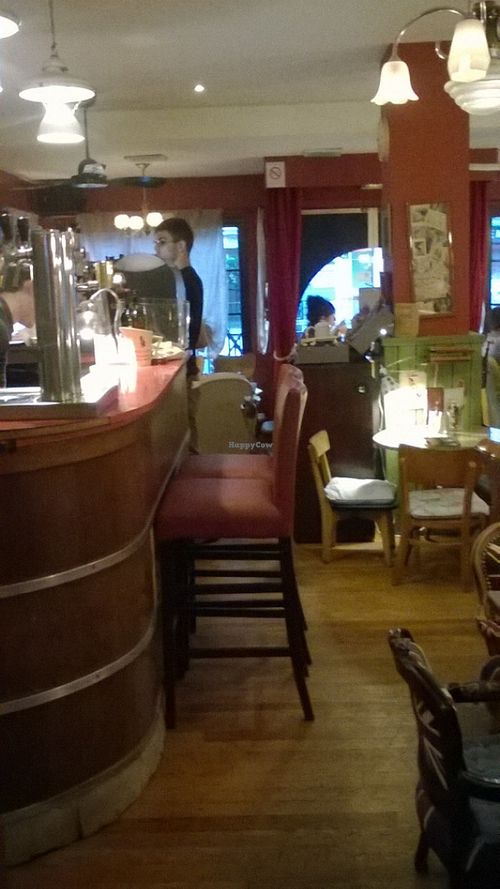 la salle de restaurant at Le Dolly's in Caen