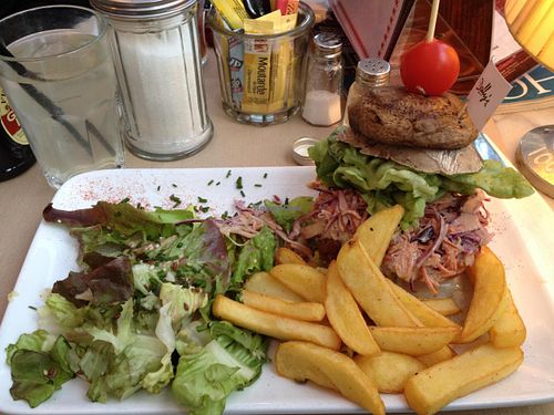 Cheeky Devil at Le Dolly's in Caen