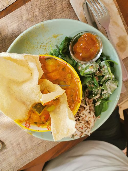 Curry bol at Le Dolly's in Caen