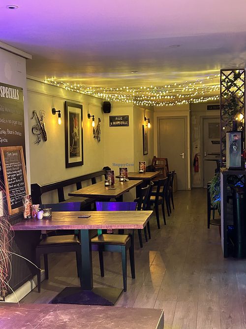 Interior   at Repas7 in Berwick-upon-tweed