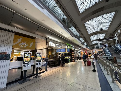 outside  at VINCENT - Hbf Leipzig in Leipzig