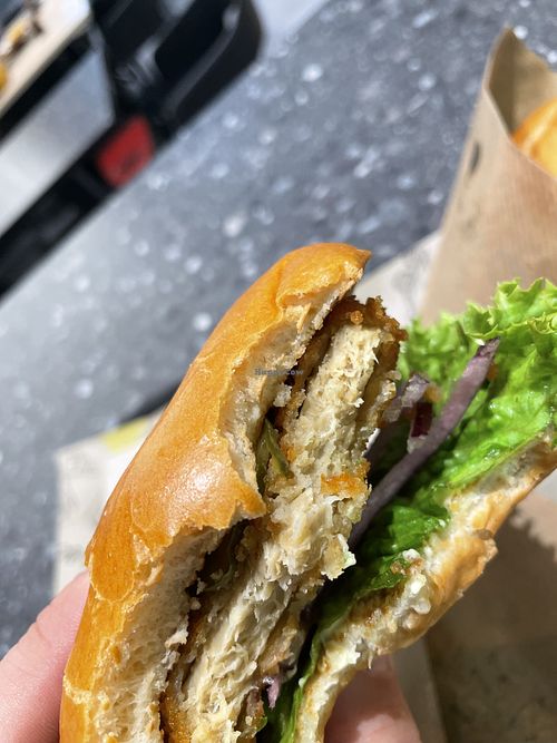 Chickn Burger  at VINCENT - Hbf Leipzig in Leipzig