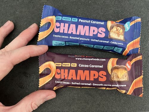 Vegan candy bars in paper (no plastic!)  at VINCENT - Hbf Leipzig in Leipzig