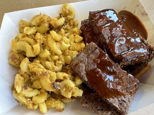 Ribs and Mac & cheese  at Better Chew Kitchen - Vallejo in Vallejo