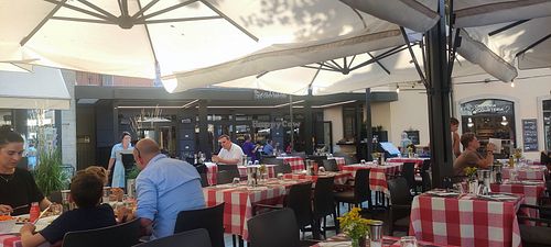 Outside seating at Il Centrale Stresa in Stresa