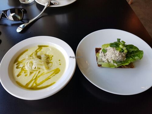 Zucchini bisque and not tuna on onion bread  at Greens and Vines in Honolulu