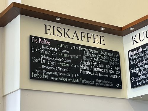   at Schloss-Café Herrenchiemsee  in Herrenchiemsee