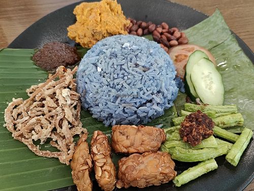 Nasi Lemak without eggs at Original Greens in Central Singapore