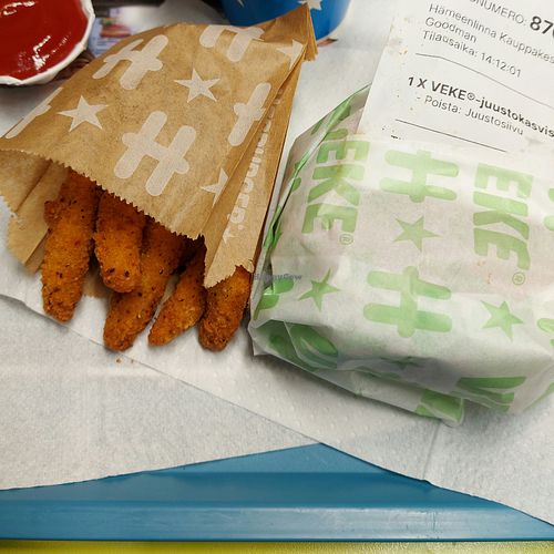 Veke cheese burger (without cheese) & soy sticks at Hesburger in Haemeenlinna