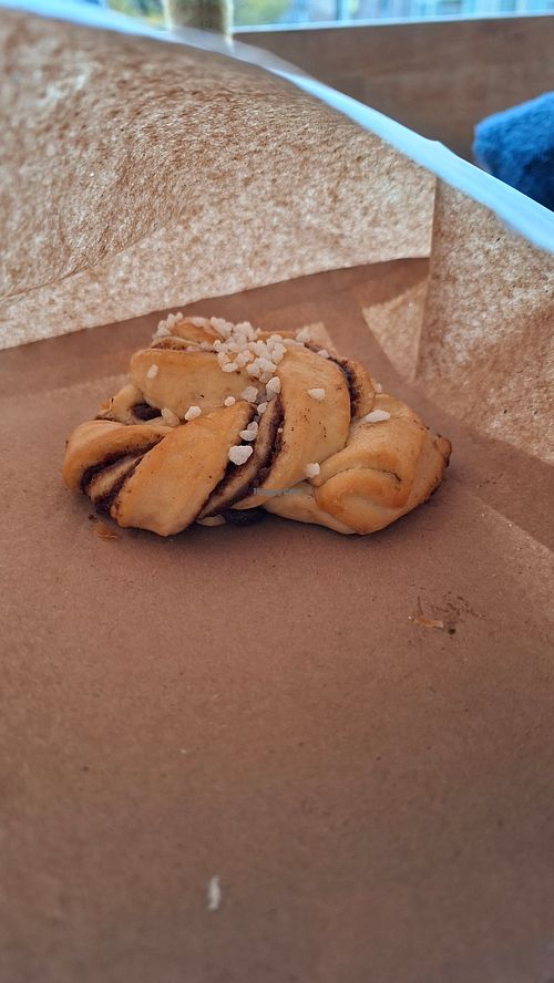Cinnamon roll at Peppers Sandwich Bar in Edinburgh