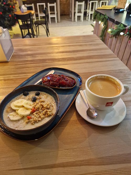 Vegan porridge with coconut milk at Innocent Cafe in Riga