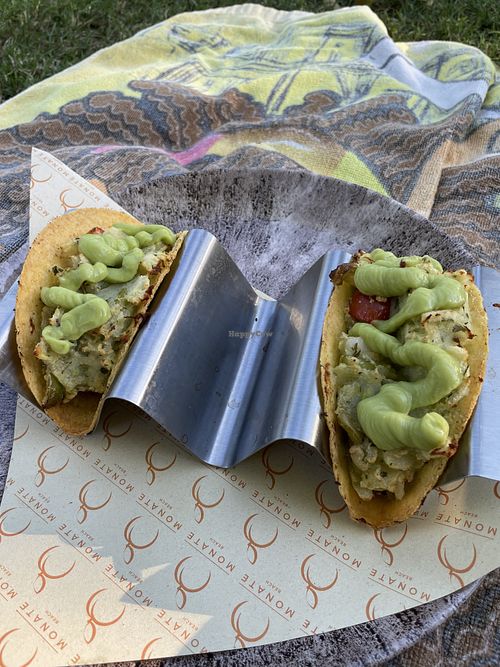 Tacos vegani   at Monate Beach in Travedona-monate