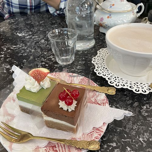 Cakes  at Simply Raw Bakery and Bistro in Vienna